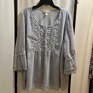 #Bundle & SAVE# Krazy Kat Gray Blouse with Lace Accents